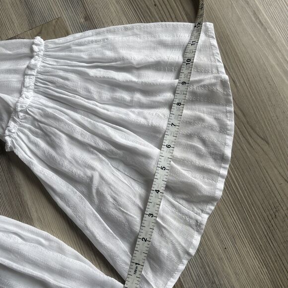 Olivaceous White Rayon Bell Sleeve Boho Blouse Size Small - Picture 6 of 8